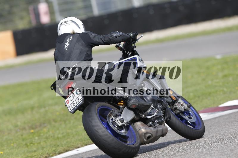 /53 16.09.2025 Track Day Domi Aegerter ADR/Gruppe gelb/120